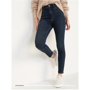 NWT Extra High Rise Dark Wash Skinny Ankle Jeans